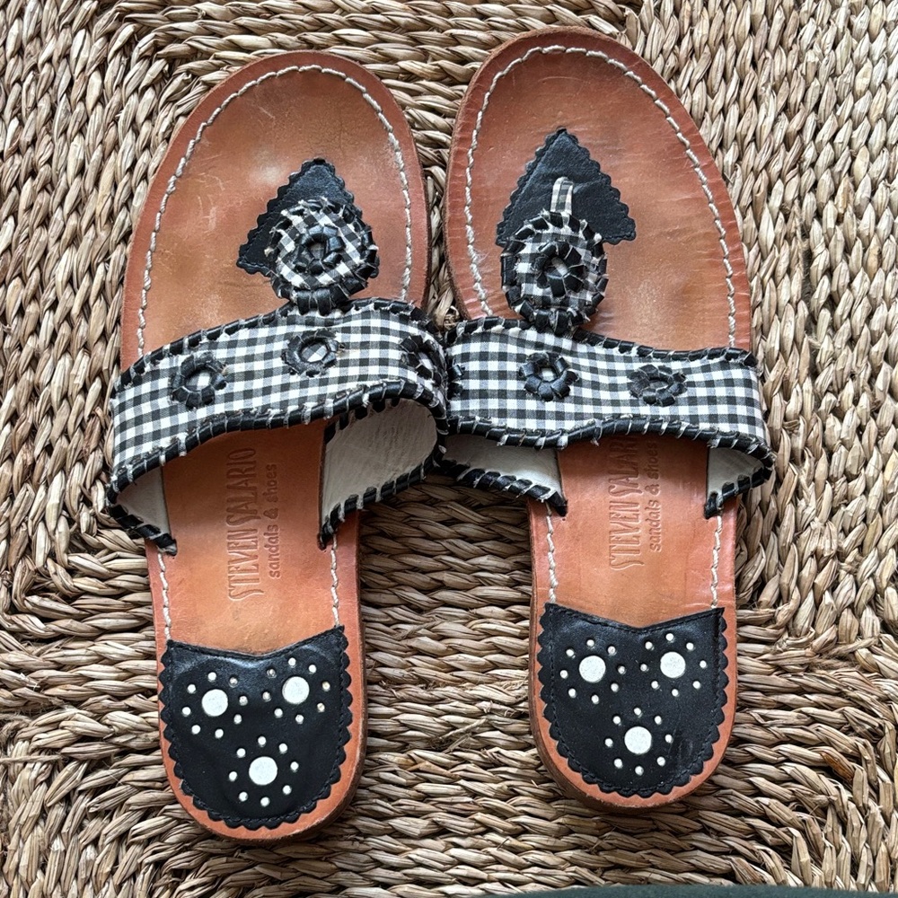 Steven Salario White and Black checkered sandals